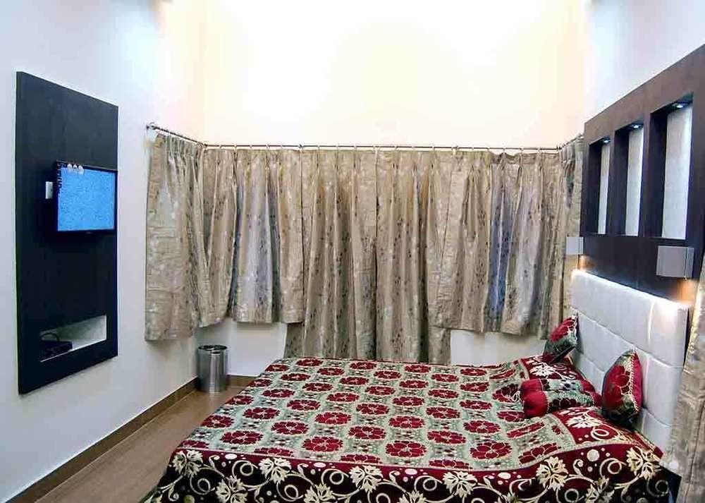 होटल Alka 3*